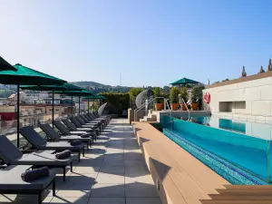 Modern Event Space in Barcelona for Meetings & Workshops