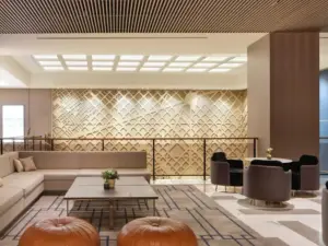 Modern Event Space in Barcelona for Meetings & Workshops