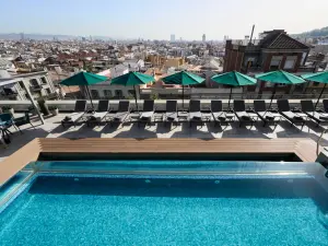 Barcelona Rooftop Terrace with Panoramic Views & Pool