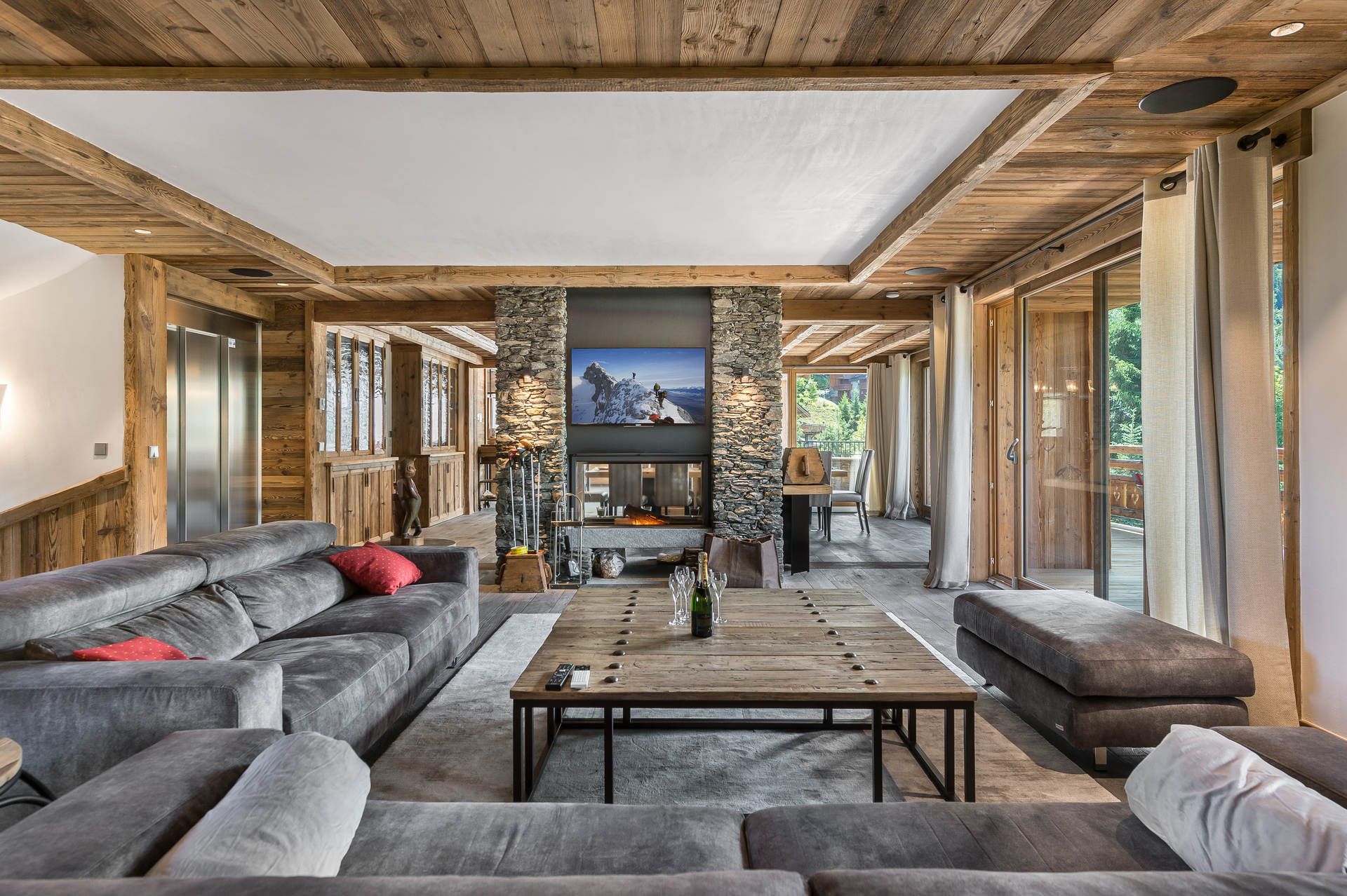 Chalet Méribel : Lieu Alpin de Luxe pour Événements Exclusifs