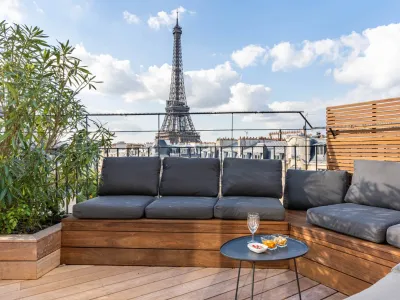 Panoramic Paris Apartment with Eiffel Tower View