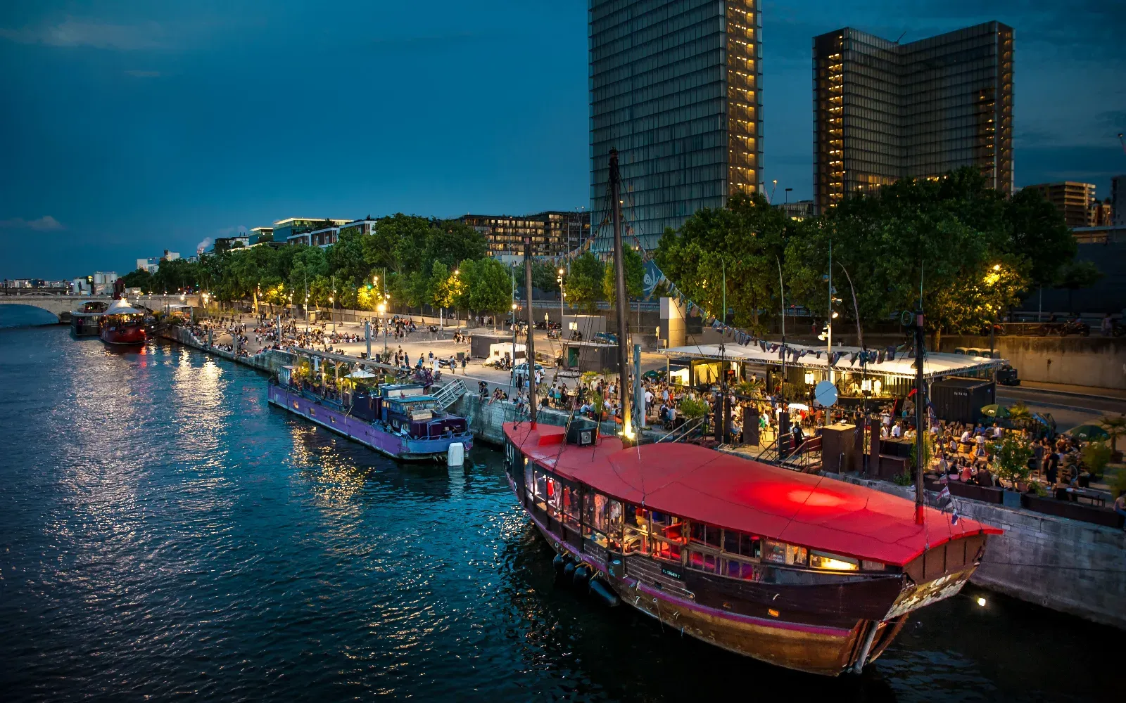Unique Seine-Side Venue in Paris for Events