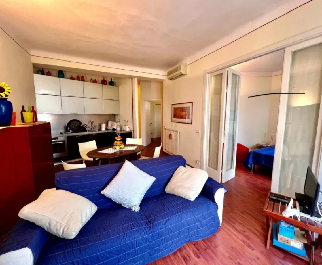 Appartement Élégant à Cannes avec Vue Mer Près du Palais des Festivals