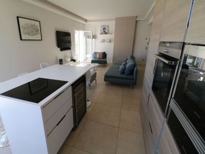 Central Cannes Rooftop with Large Terrace for Stylish Events