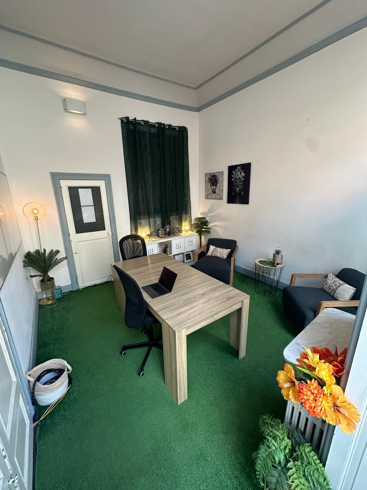 Bureau Privé avec Terrasse à Montpellier