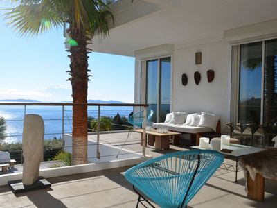 Villa Contemporaine avec Vue sur Mer à Aiguebelle | Lieu d'Événement