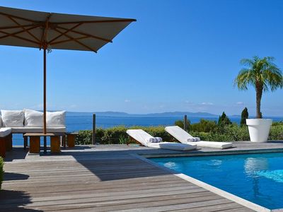 Villa Contemporaine avec Vue sur Mer à Aiguebelle | Lieu d'Événement