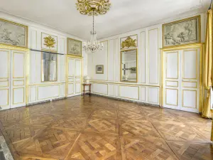 18th-Century Reception Flat in Nantes | Venue 9499