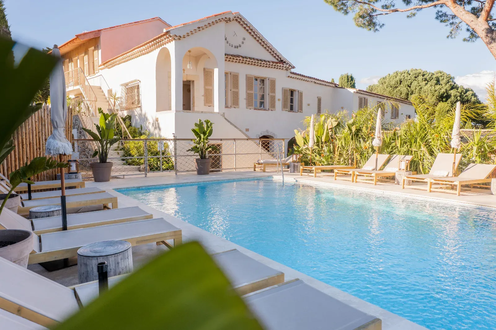 Exclusive Private Hire Venue in Antibes | Auberge with Pool & Gardens