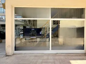 Espace de réunion et bureau privé au cœur de Cannes | Native Spaces