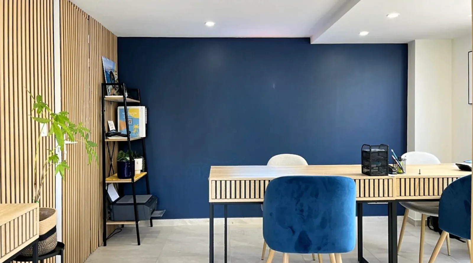 Espace de réunion et bureau privé au cœur de Cannes | Native Spaces
