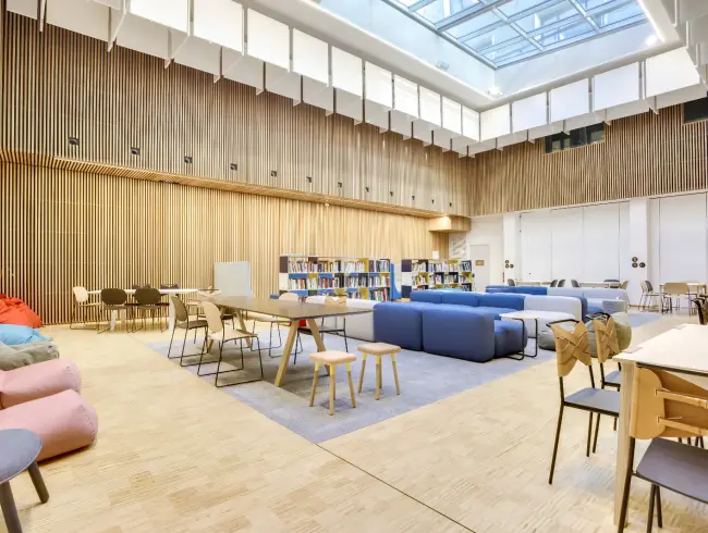 Espace événementiel lumineux et modulable dans le Marais, Paris