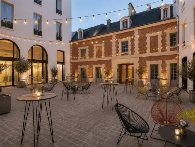 Cour principale dans le 4e arrondissement de Paris | Espace événementiel extérieur