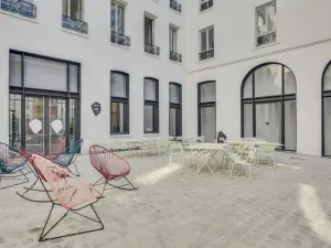 Cour principale dans le 4e arrondissement de Paris | Espace événementiel extérieur