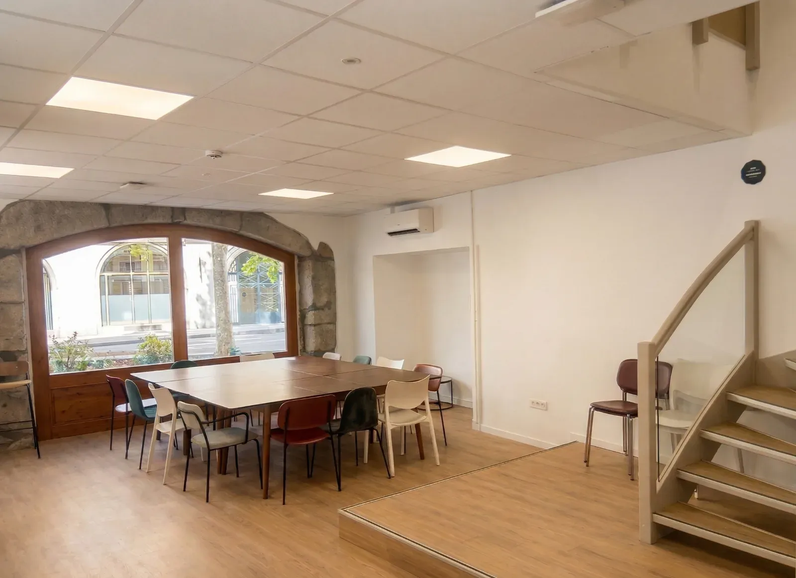 Corporate Event Venue in Annecy | Lakeside Conference & Meeting Space