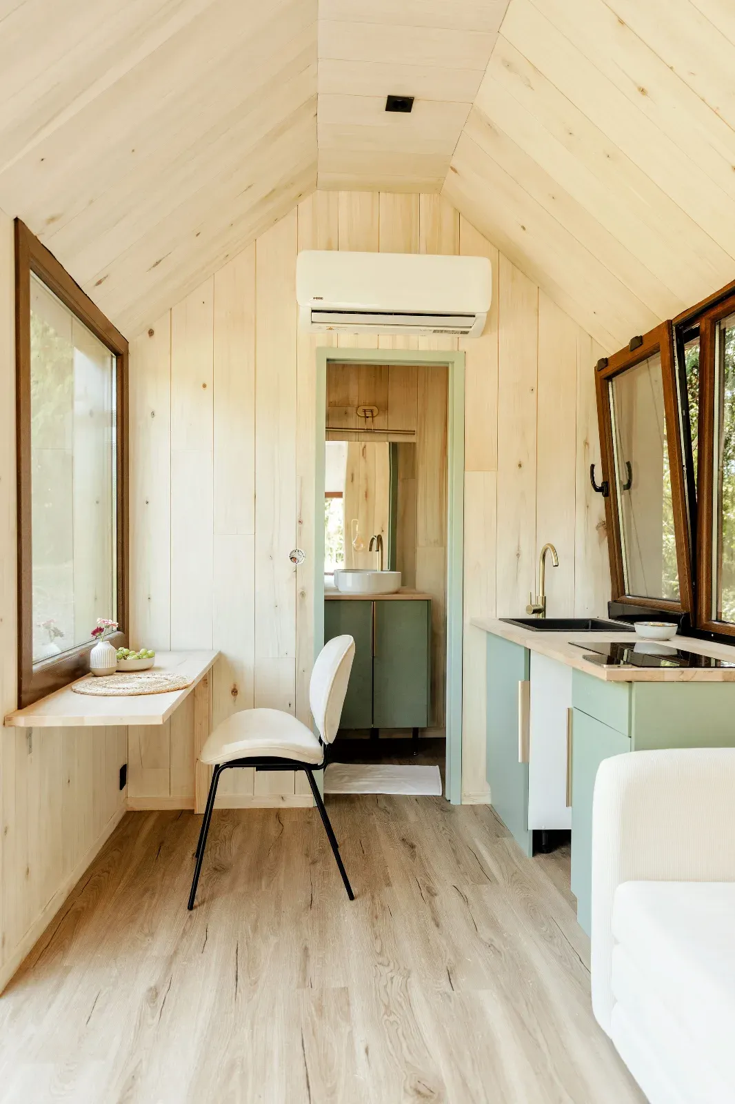 Eco-Friendly Luxury Lodges in the Heart of the Sarthe Countryside | Native Spaces