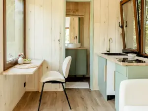 Lodges de luxe éco-responsables au cœur de la Sarthe | Native Spaces