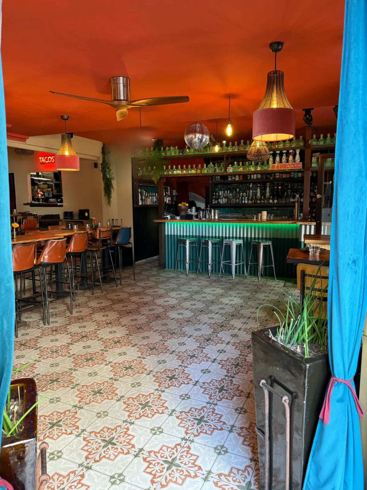 Restaurant & Bar Latino-Américain à Cannes pour Événements | Lieu 9573