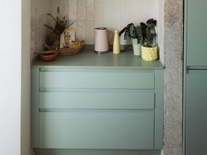 Sage Green & Art Deco Apartment with Lisbon Rooftop Views