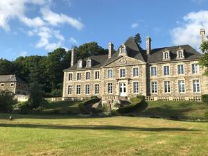 Château de Keranroux – 18th-Century Estate in Morlaix