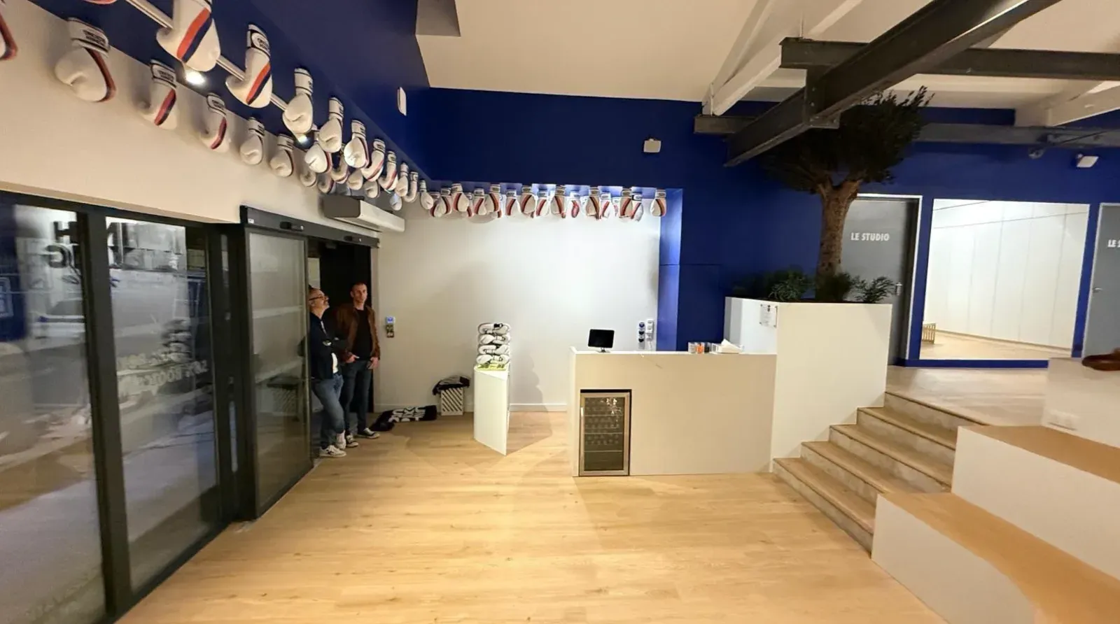 Lieu lumineux et polyvalent avec studio son à Marseille