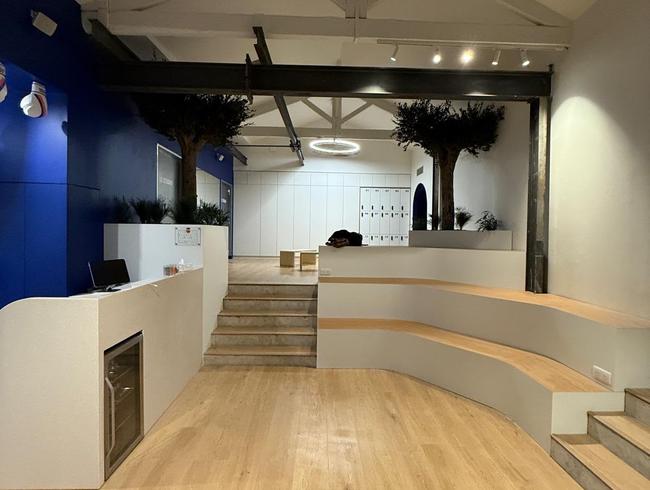 Versatile Light-Filled Venue with Sound Studio in Marseille