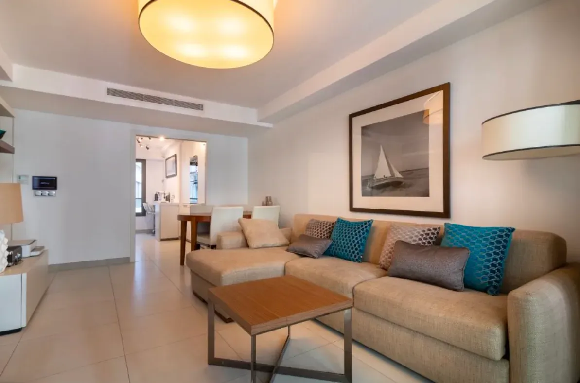 Charmant appartement d'une chambre avec terrasse sur la Croisette