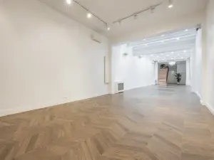 Elegant Parisian Flat for Corporate Events - 400 m²