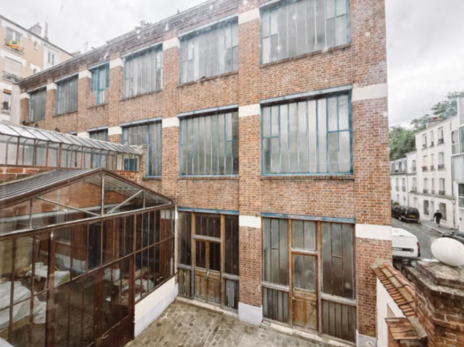 Studio Eiffel parisien avec cour privée | Lieu 9681