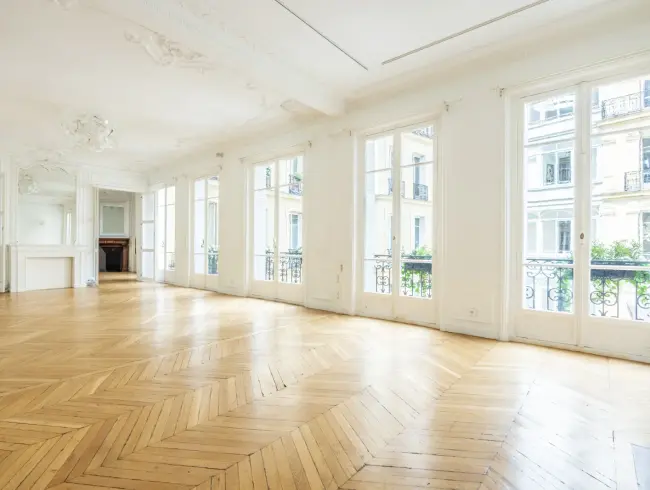Appartement élégant de 350 m² pour événements professionnels dans le 8e