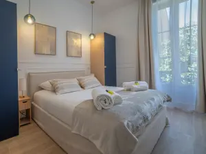Charming 2-Bedroom Apartment in Cannes for Events