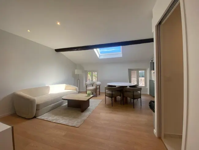 2BR Apartment Near Palais des Festivals - Cannes