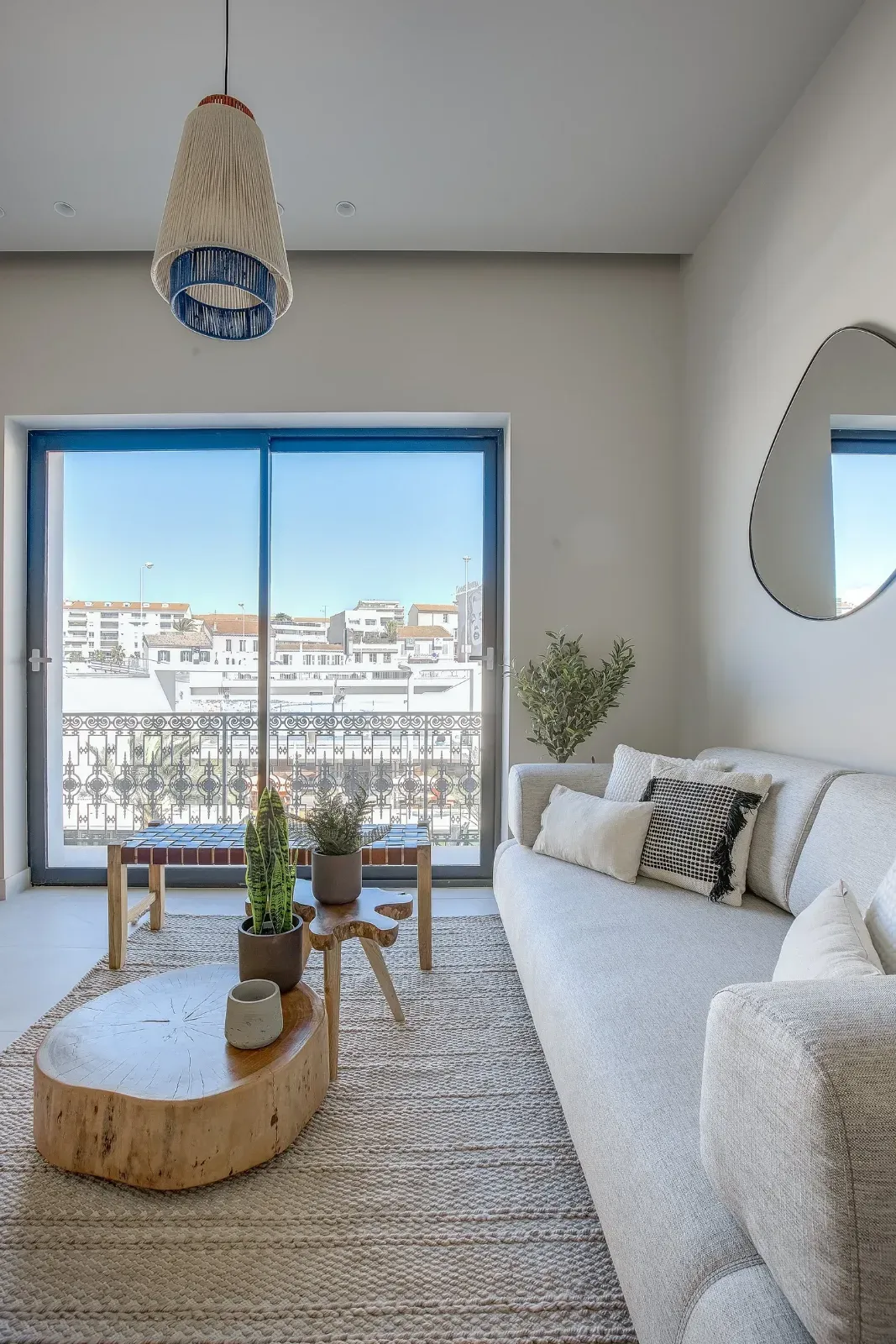 Appartement contemporain pour événements à Cannes – Lieu 9704