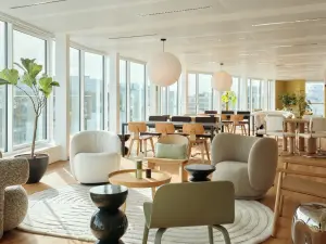 Modern Event Space with Rooftop Near Paris