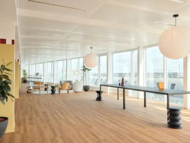 Modern Event Space with Rooftop Near Paris