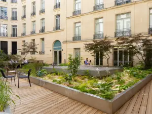 Espace événementiel élégant près de l'Arc de Triomphe