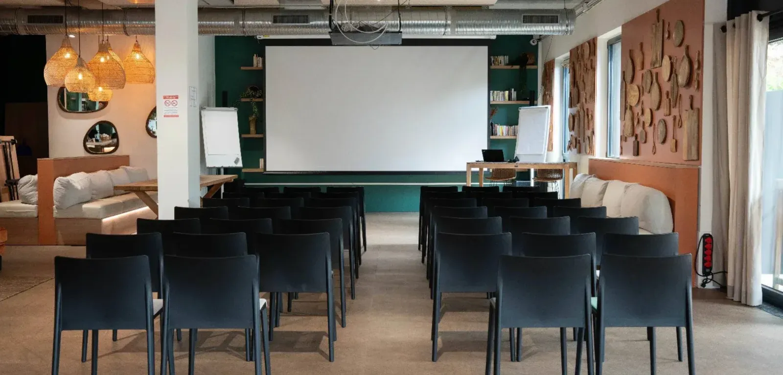 Sophia Antipolis Private Event Venue | Biot Meeting Space