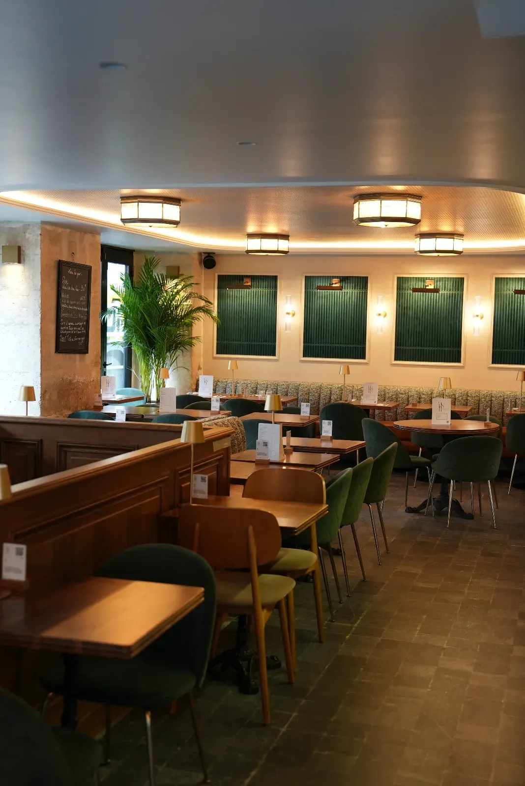 Elegant Café-Brasserie in the Heart of Paris | Place du Marché Saint-Honoré