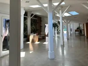 Porte d'entrée vers la créativité : Espace d'accueil