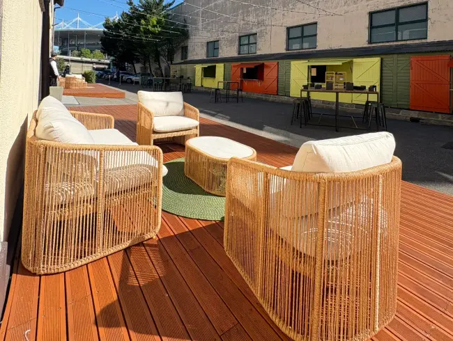 Le Grand Escale – Unique Event Venue in Saint-Denis