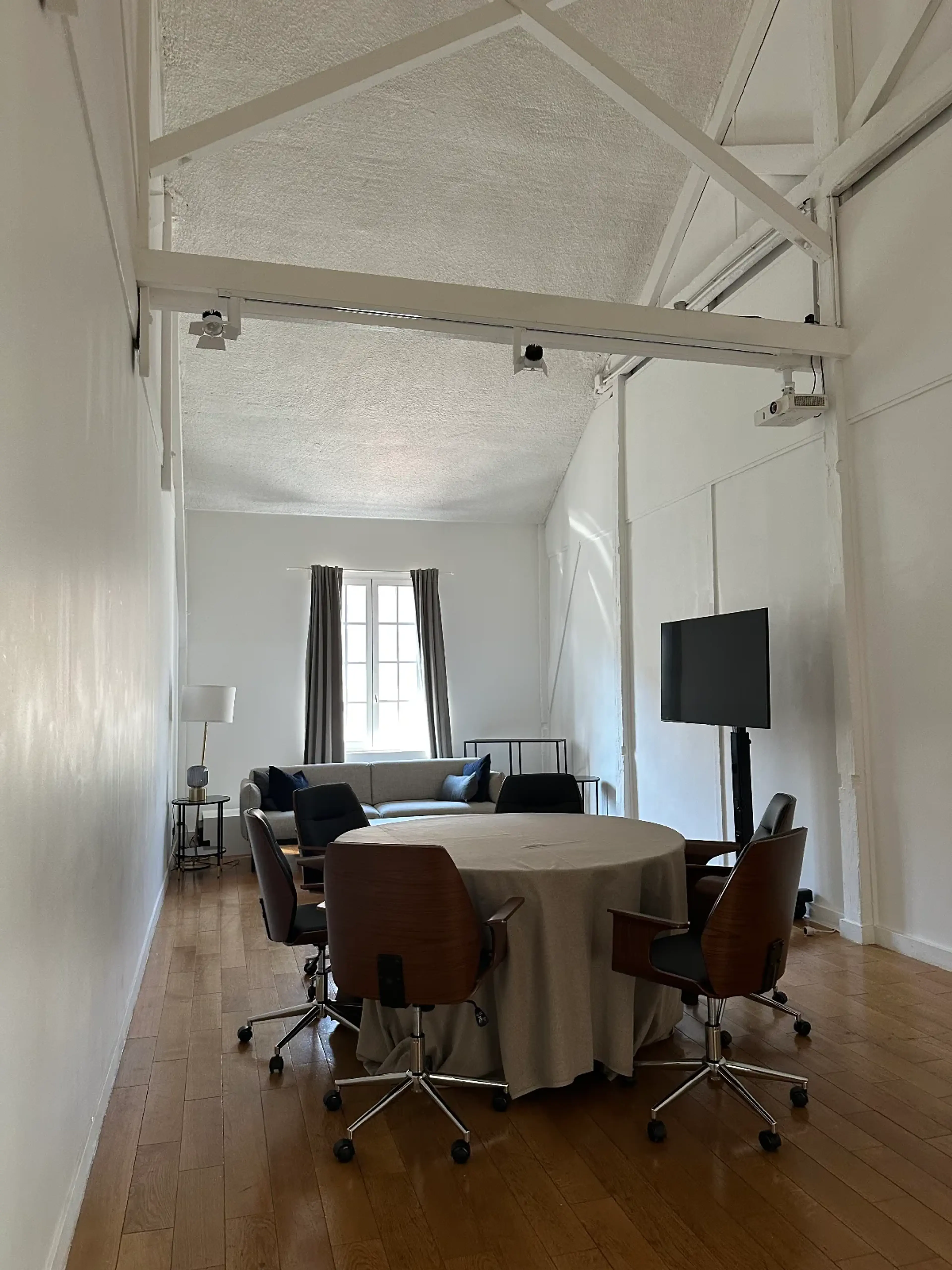 Le Petit Salon 