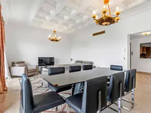 Spacieux appartement de 165 m² à Cannes pour événements