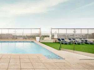Modern Barcelona Hotel with Rooftop Pool & Event Spaces