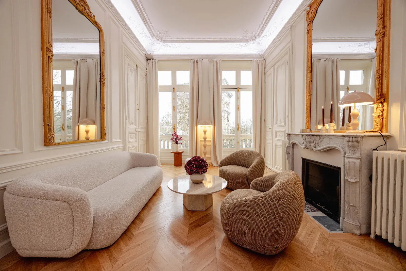 Appartement haussmannien avec vue sur l'Arc de Triomphe