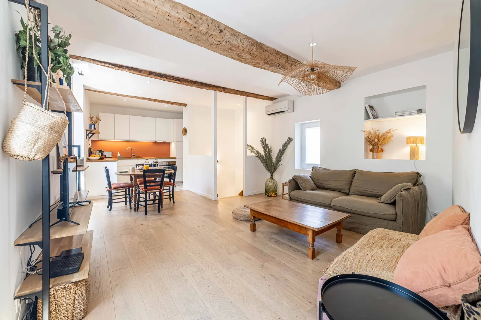 Duplex Élégant à Cannes Le Suquet