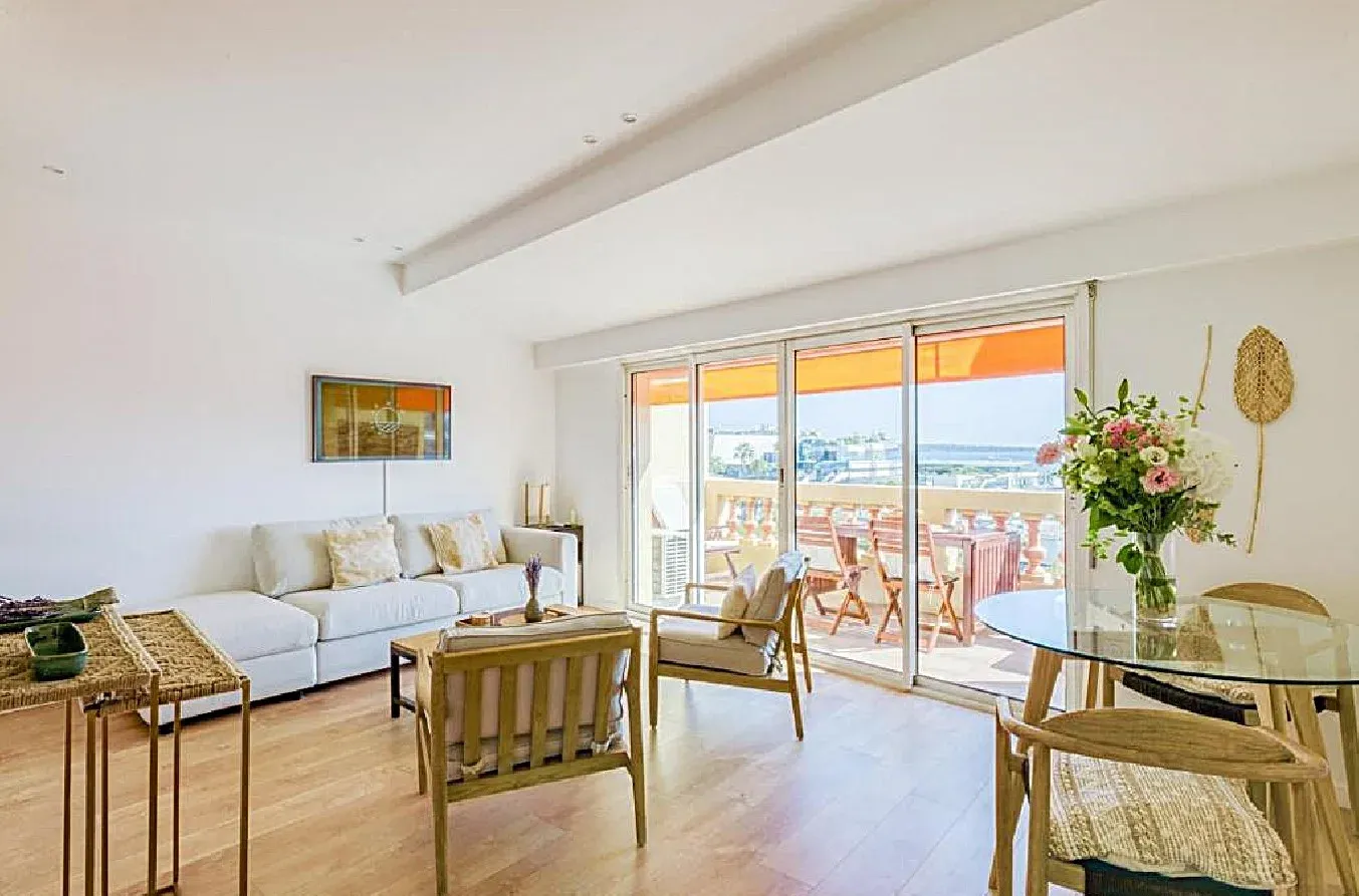 Appartement vue mer à Cannes pour événements & séjours