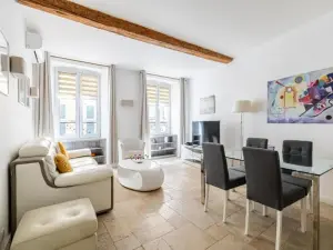 Charmant appartement central à Cannes