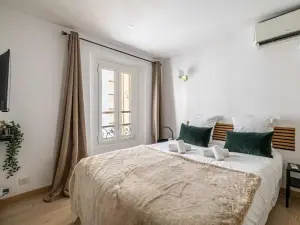 Charming 1-Bedroom Apartment in Cannes