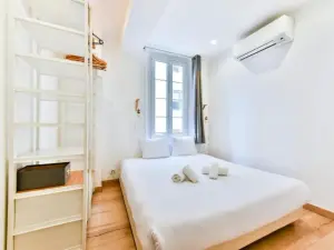 Charming Two-Room Apartment in Cannes City Center