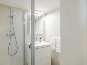 Charming One-Bedroom Apartment with Sea View in Cannes